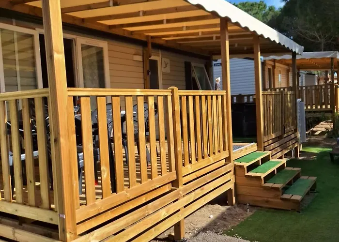 캠프장 Mar Estang 카네트