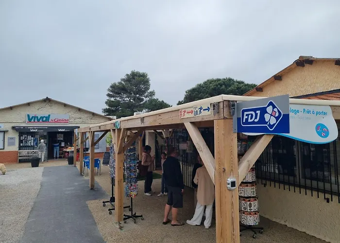 אתר קמפינג Mar Estang קאנט אן רוסיון